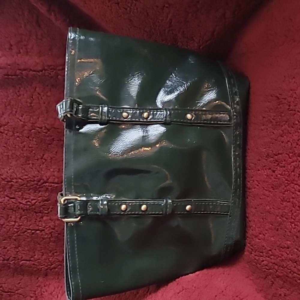 Green patent  tote  10.5 x 15 GAP